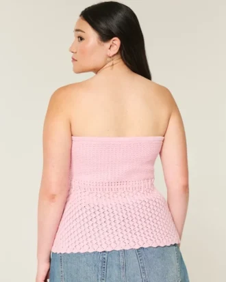 Sweter bez ramiączek w stylu szydełkowym