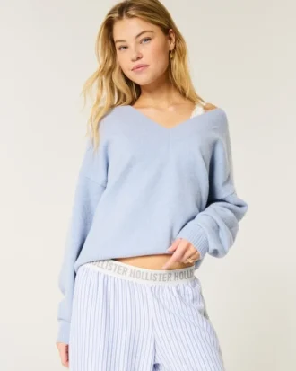 Sweter Hollister Comfy Cloud Oversized V-Neck