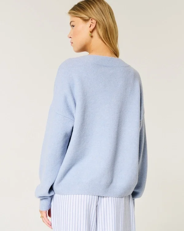 Sweter Hollister Comfy Cloud Oversized V-Neck Sweter Hollister Comfy Cloud Oversized V-Neck