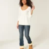 Sweter typu babydoll z dzianiny warkoczowej Sweter typu babydoll z dzianiny warkoczowej