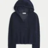 Sweter z kapturem i dekoltem w serek w stylu szydełkowym Sweter z kapturem i dekoltem w serek w stylu szydełkowym
