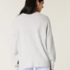 Sweter z nadrukiem króliczka Hollister Comfy Cloud Sweter z nadrukiem króliczka Hollister Comfy Cloud