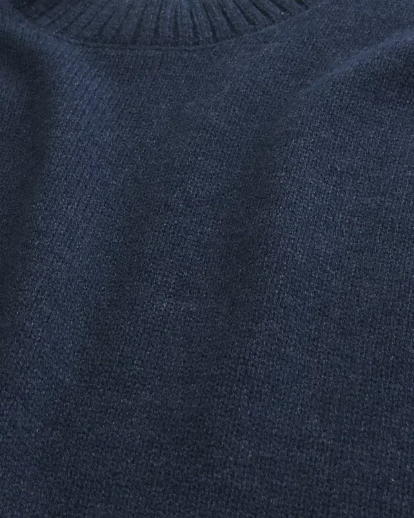 Sweter z okrągłym dekoltem Sweter z okrągłym dekoltem