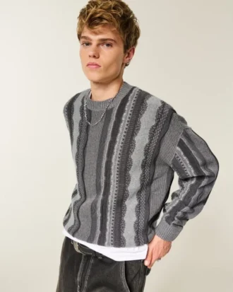 Sweter z okrągłym dekoltem w paski