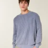 Sweter z pranym dekoltem w serek Sweter z pranym dekoltem w serek