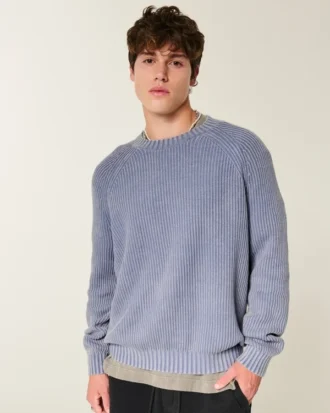 Sweter z pranym dekoltem w serek
