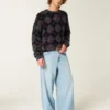 Sweter z puszystym wykończeniem Sweter z puszystym wykończeniem