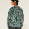 Sweter z puszystym wykończeniem Sweter z puszystym wykończeniem