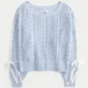 Sweter z rękawami z kokardkami i splotem warkoczowym Sweter z rękawami z kokardkami i splotem warkoczowym