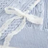 Sweter z rękawami z kokardkami i splotem warkoczowym Sweter z rękawami z kokardkami i splotem warkoczowym