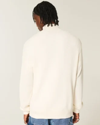 Sweter z ćwiartkowym zamkiem
