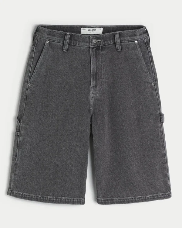 Szorty malarskie z denimu o bardzo luźnym kroju z nadrukiem płomieni Szorty malarskie z denimu o bardzo luźnym kroju z nadrukiem płomieni