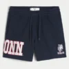 Szorty z polaru do połowy uda z grafiką UConn Huskies Szorty z polaru do połowy uda z grafiką UConn Huskies