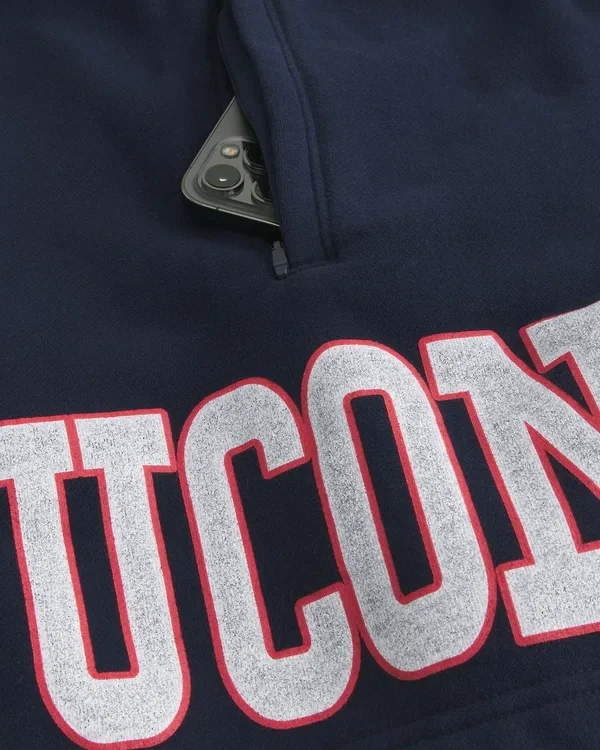 Szorty z polaru do połowy uda z grafiką UConn Huskies Szorty z polaru do połowy uda z grafiką UConn Huskies