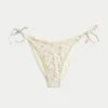 Szydełkowa lamówka Boczne wiązanie Figi bikini typu cheeky